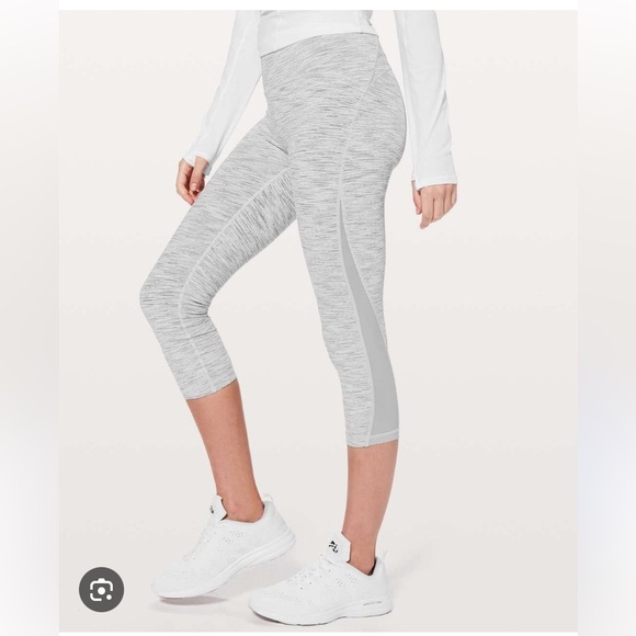 Lululemon Train Times Crop Leggings - Picture 3 of 8